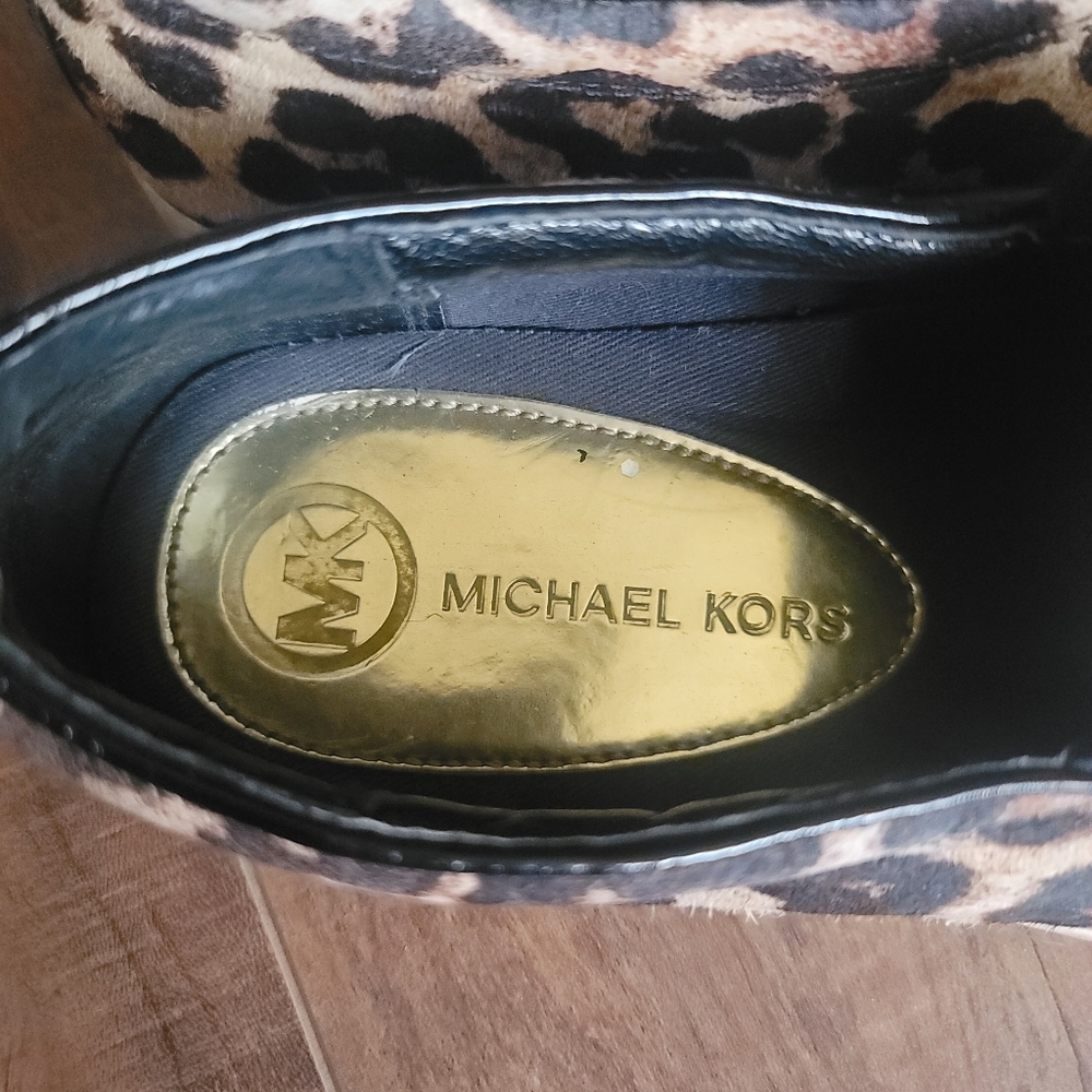 MICHAEL Kors Slip On Leopard Print Calf Hair Sneakers Flats Size 7M - Picture 9 of 16